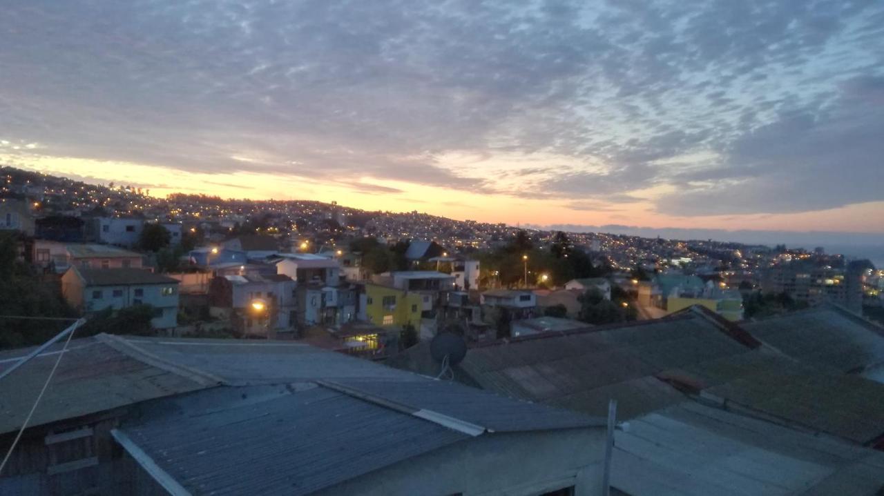 Hostal Mi Paz ヴァルパライソ エクステリア 写真